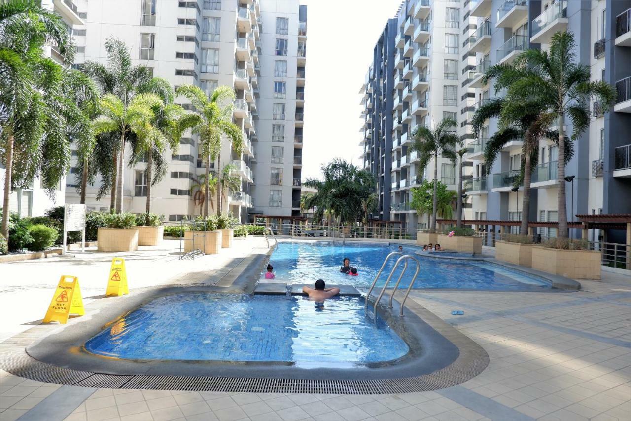 One Palm Tree Villas Manila Exteriér fotografie